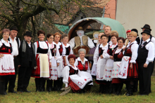 Színházszekér jó úton  a „világvégétől” hat kilométerre
